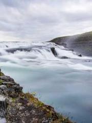 The young masterapos